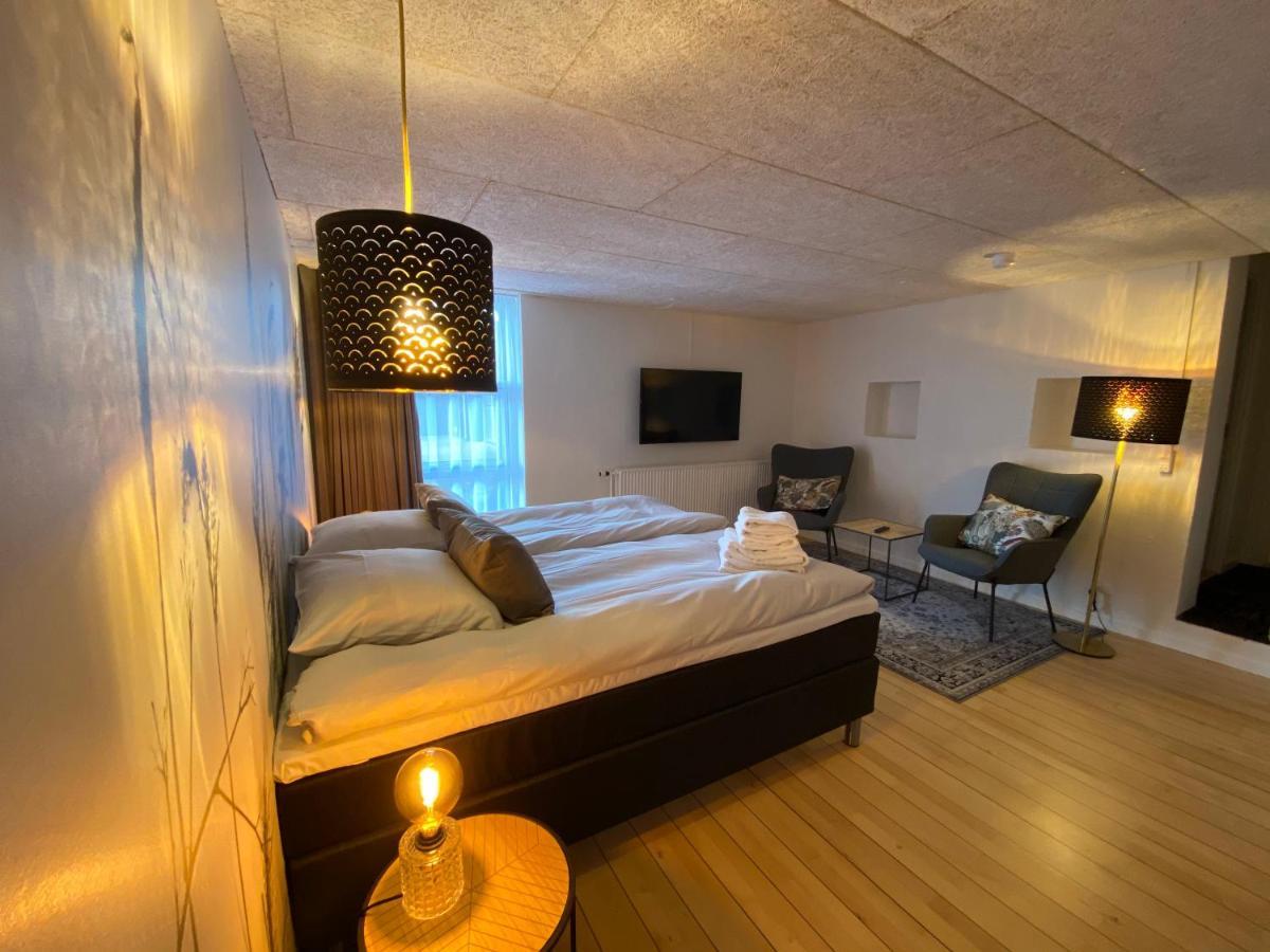 Hotel Sov Godt Хернинг Экстерьер фото