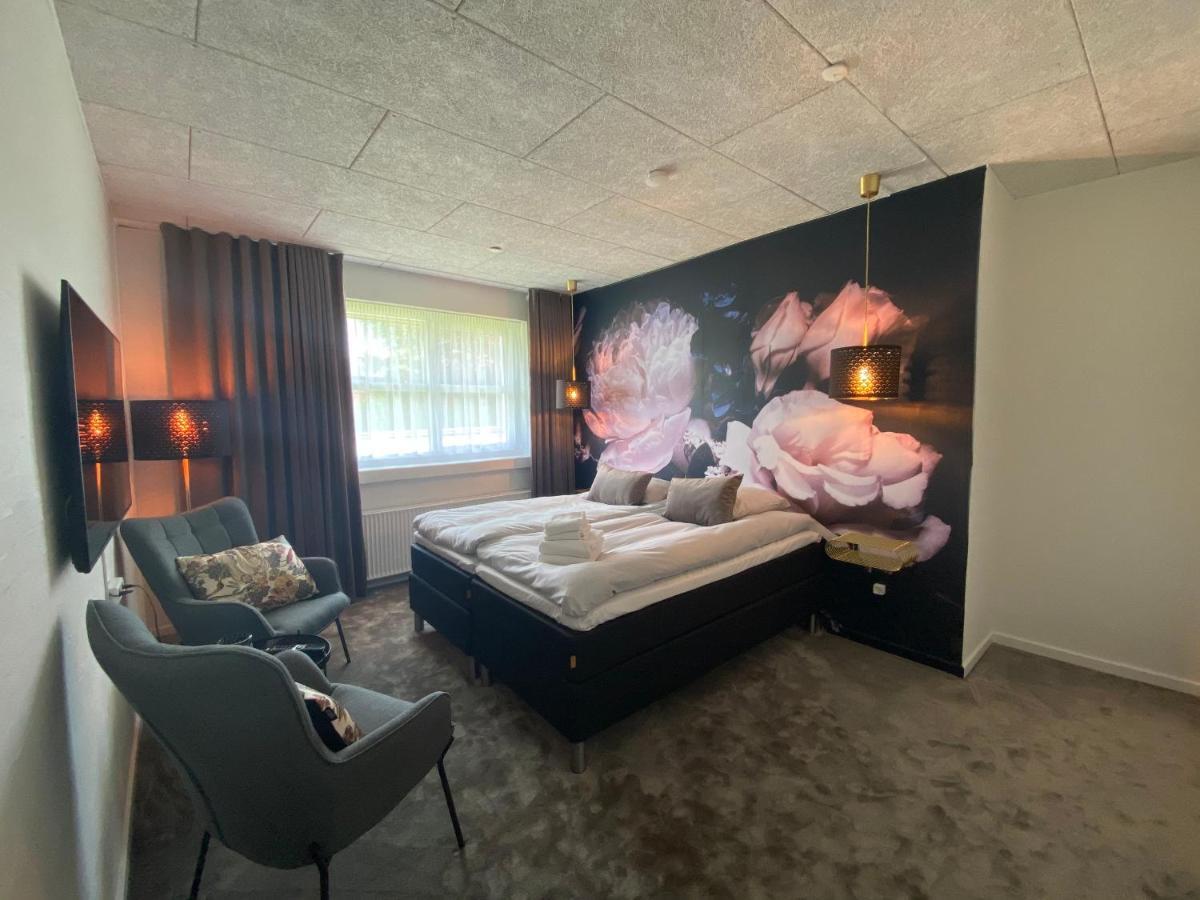 Hotel Sov Godt Хернинг Экстерьер фото